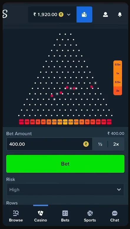 Mobile Plinko view showing animated ball drops and visible multiplier tiles.